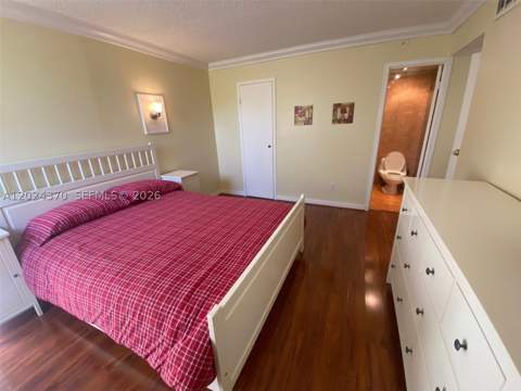 210 172nd St 226, Sunny Isles Beach FL - photo 15 of 44