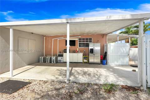 827 SW 128 Ave, Miami FL - photo 18 of 33