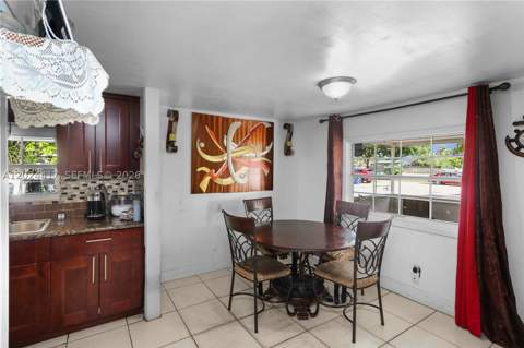 827 SW 128 Ave, Miami FL - photo 8 of 33