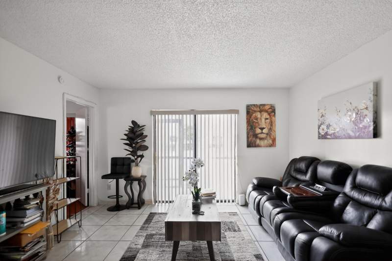 2 bedroom Condominium at 20805 NE 8th Court 101-21, Monterey Two Condo, Miami — photo 5