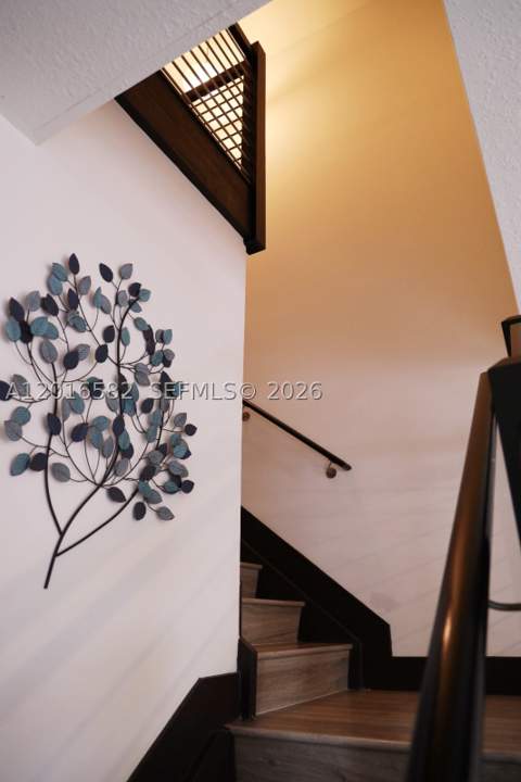 16012 NW 91st Ct, Miami Lakes FL - photo 6 of 35