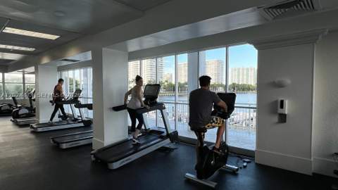 18061 Biscayne Blvd 1404, Aventura FL - photo 19 of 19