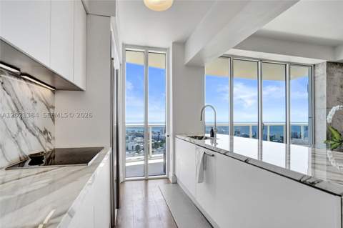 400 Alton Rd Ph11, Miami Beach FL - photo 19 of 52