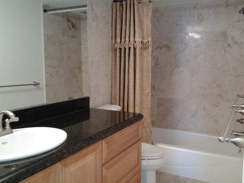 11930 N Bayshore Drive N 706, North Miami FL - photo 17 of 22