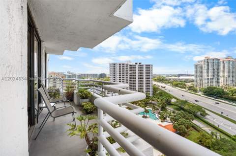 3300 NE 192nd St 1601, Aventura FL - photo 7 of 35