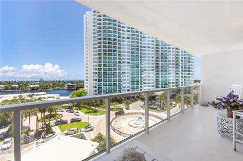 20281 E Country Club Dr 510, Aventura FL - photo 21 of 52
