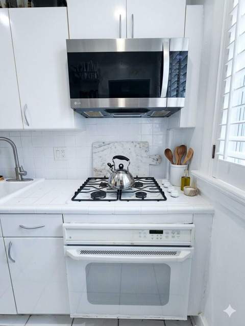 900 16th Street 102, Miami Beach FL - photo 16 of 37