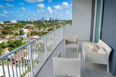 3180 SW 22nd Ter Ph203, Miami FL - photo 17 of 39