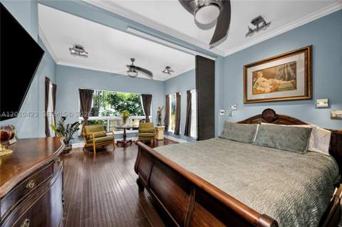 650 NE 76th St, Miami FL - photo 23 of 61