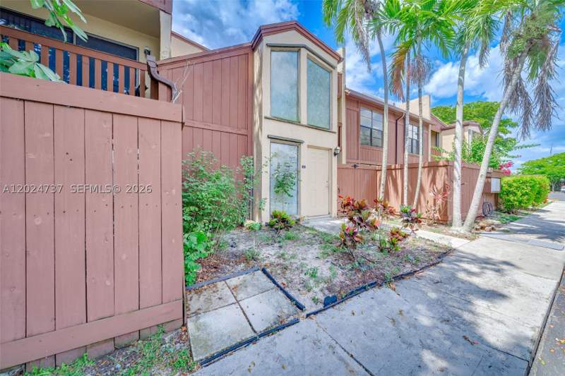 3 bedroom Condominium at 6547 SW 116th Pl C, Snapper Village Condo Pha, Miami — photo 3