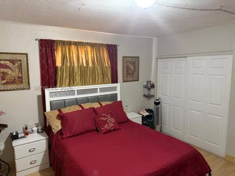 1245 W 24th St 118, Hialeah FL - photo 10 of 23