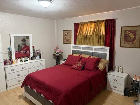 1245 W 24th St 118, Hialeah FL - photo 9 of 23