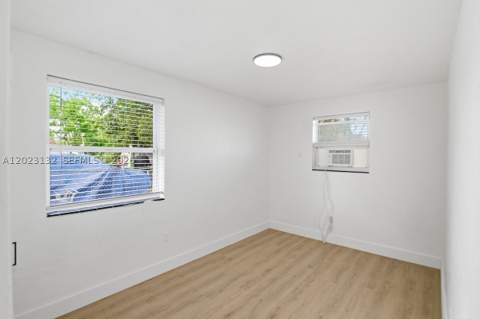 17875 SW 103rd Ave, Miami FL - photo 8 of 17