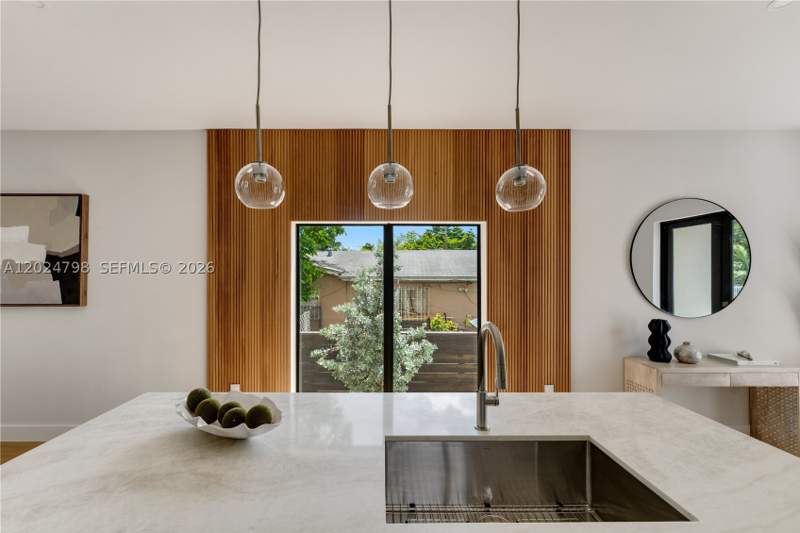 3 bedroom Townhouse at 1917 NW 17 St A, Ocoee Park, Miami — photo 4
