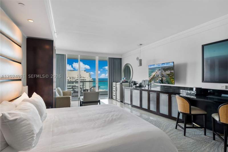0 bedroom Condominium at 4391 Collins Ave 1002, Fontainebleau III Ocean C, Miami Beach — photo 3