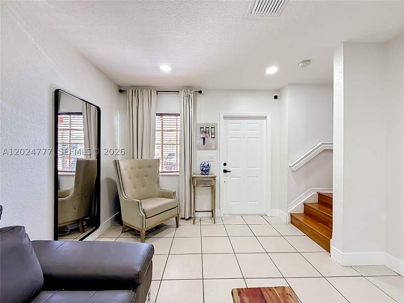 2 bedroom Condominium at 7699 W 36th Ave 1, Villas Canarias II Condo, Hialeah — photo 5