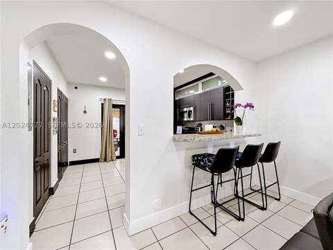 7699 W 36th Ave 1, Hialeah FL - photo 7 of 32
