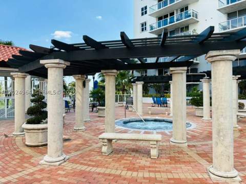 5085 NW 7th St 909, Miami FL - photo 10 of 14