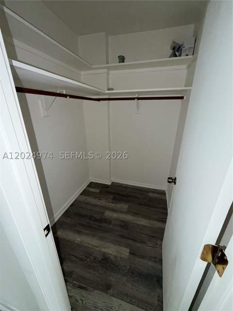 1470 NE 125th Ter 605, North Miami FL - photo 14 of 16