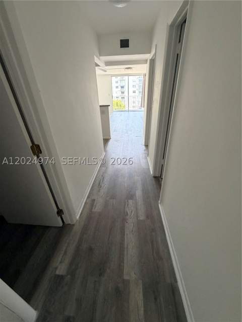 1470 NE 125th Ter 605, North Miami FL - photo 16 of 16