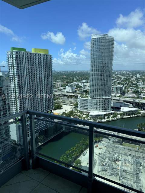 92 SW 3rd St 3909, Miami FL - photo 9 of 13