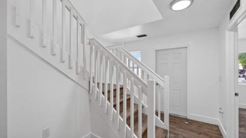 2902 NW 44th Street, Miami FL - photo 6 of 25