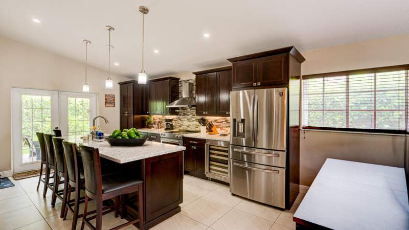 4 bedroom SingleFamilyResidence at 20221 SW 85th Court SW, Century Star Sub, Cutler Bay — photo 2