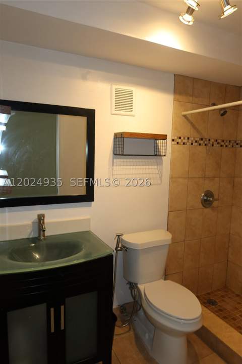 10835 SW 112th Ave 113, Miami FL - photo 16 of 33
