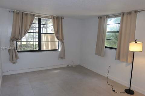 10835 SW 112th Ave 113, Miami FL - photo 23 of 33