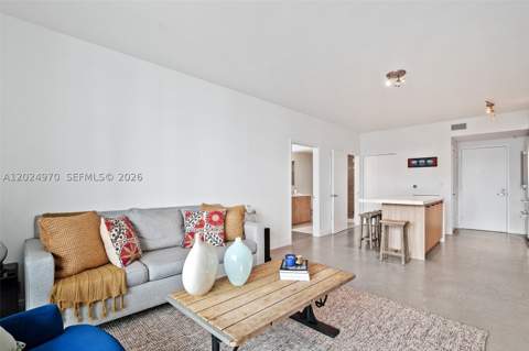 90 SW 3rd St 3810, Miami FL - photo 14 of 45