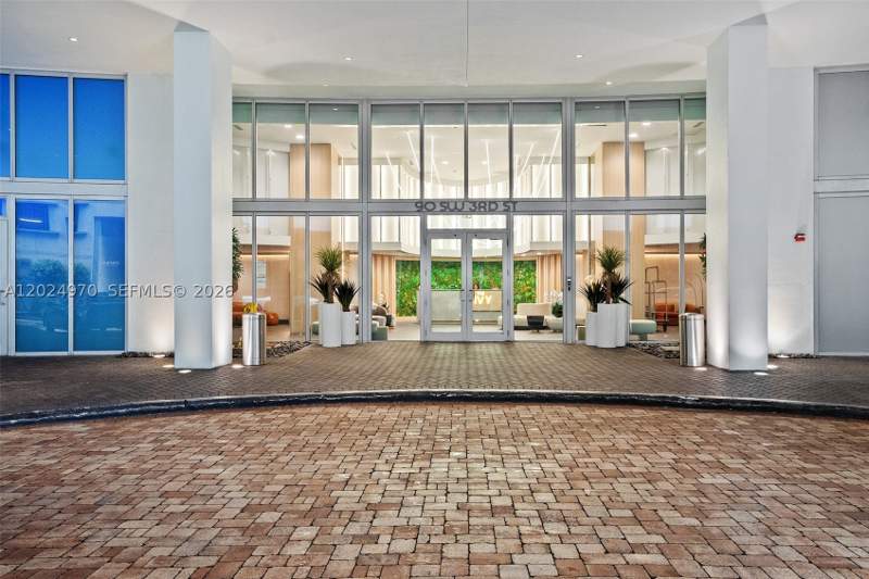 2 bedroom Condominium at 90 SW 3rd St 3810, Ivy Condo, Miami — photo 3