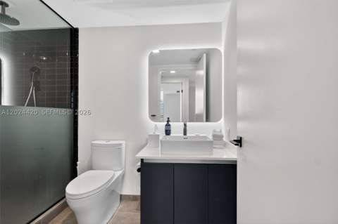 227 NE 2nd St 2805, Miami FL - photo 13 of 29
