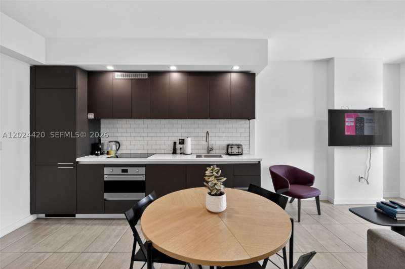 1 bedroom Condominium at 227 NE 2nd St 2805, Map Of Miami Dade Co. FL., Miami — photo 4