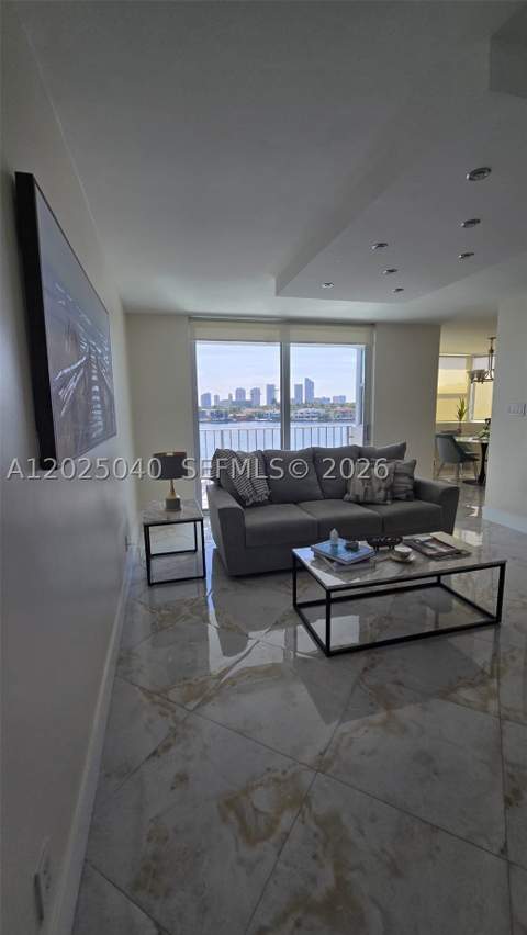 16558 NE 26th Ave 5D, North Miami Beach FL - photo 7 of 34