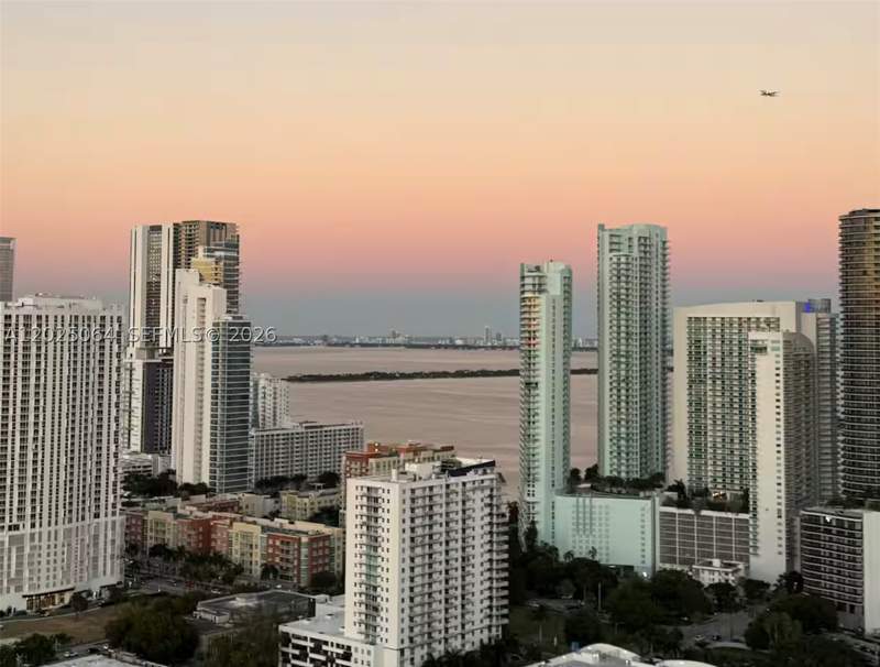 1 bedroom Condominium at 1600 NE 1 Ave 3519, CANVAS CONDO, Miami — photo 1