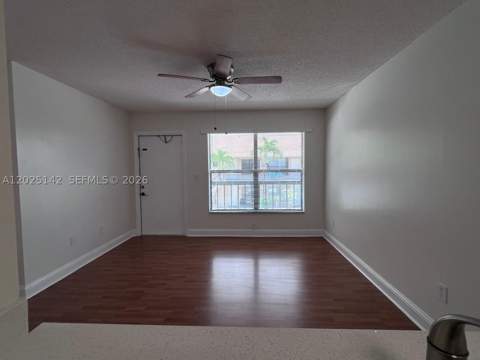 2570 W 67th Pl 21-2, Hialeah FL - photo 8 of 15