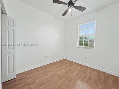 9267 SW 220th Ter, Cutler Bay FL - photo 21 of 39