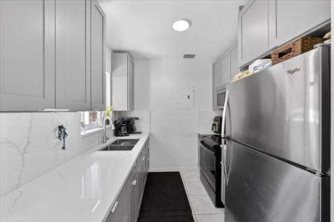 995 NE 156th Terrace, North Miami Beach FL - photo 9 of 36