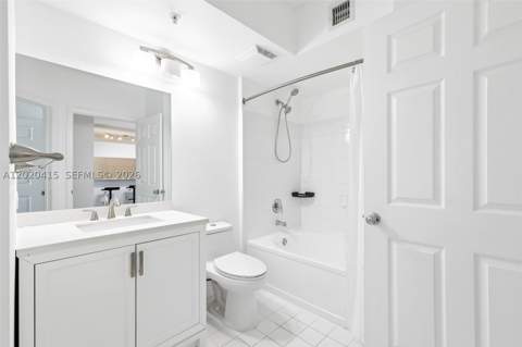 17150 N Bay Rd 2808, Sunny Isles Beach FL - photo 13 of 40