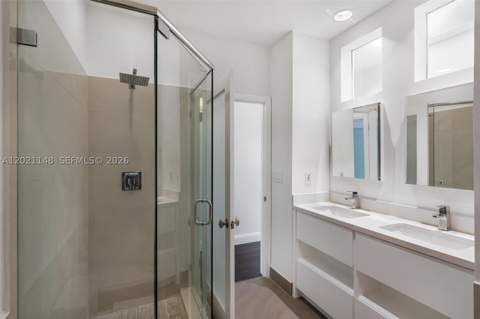 325 Meridian Ave 5, Miami Beach FL - photo 15 of 26