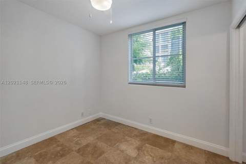 325 Meridian Ave 5, Miami Beach FL - photo 19 of 26