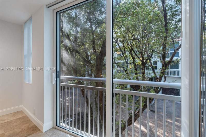 3 bedroom Condominium at 325 Meridian Ave 5, Meridian Place Condo, Miami Beach — photo 5