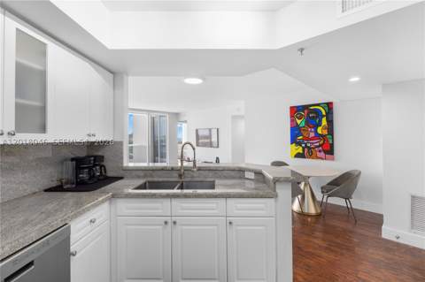 1800 Sunset Harbour Dr 1601, Miami Beach FL - photo 15 of 39