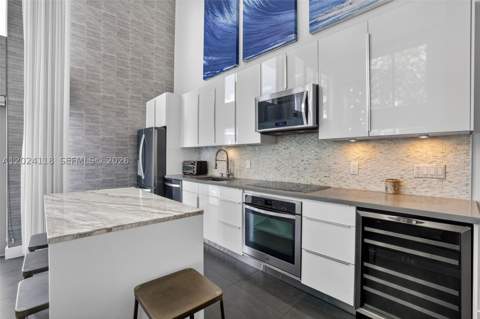 900 4th St 6, Miami Beach FL - photo 14 of 48