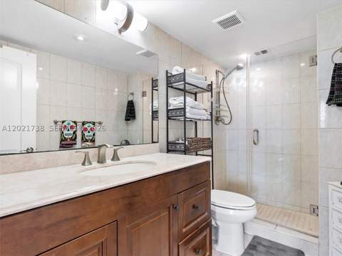 2851 NE 183rd St 2112E, Aventura FL - photo 13 of 22