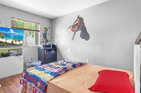 8956 SW 215th Ter, Cutler Bay FL - photo 11 of 23