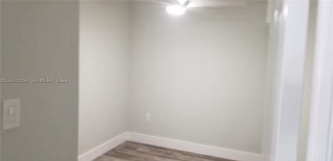 2465 NE 184th St, North Miami Beach FL - photo 10 of 19