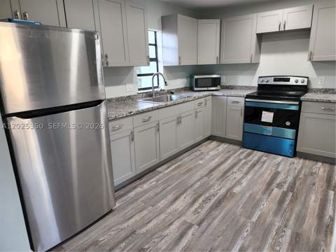 2465 NE 184th St, North Miami Beach FL - photo 19 of 19