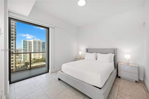 239 SW 9th St 1701, Miami FL - photo 12 of 36