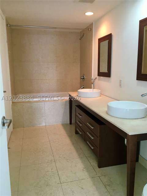 475 Brickell Avenue 1614, Miami FL - photo 13 of 16